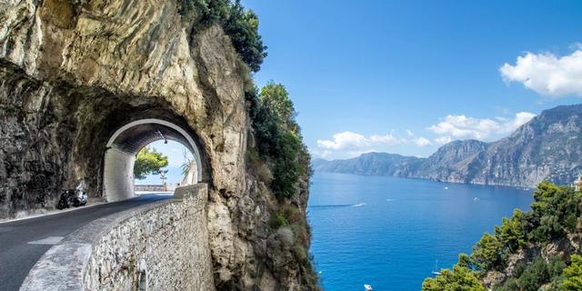 Экскурсия: Из Салерно — поездка по побережью Амальфи с привкусом лимончелло