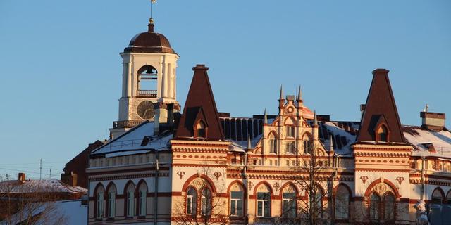 Экскурсия: Путешествие по Выборгу на автомобиле с панорамной крышей