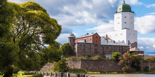 Экскурсия: Гранд-вояж по Выборгу