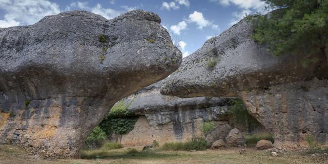 Экскурсия: «Висячие дома» Куэнки и Зачарованный город