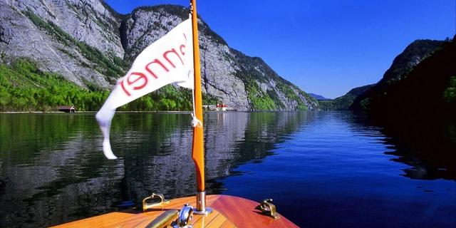 Экскурсия: Орлиное гнездо и Королевское озеро на вашем авто