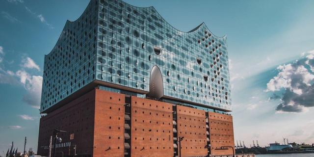 Экскурсия: Влюбиться в Гамбург за один день!